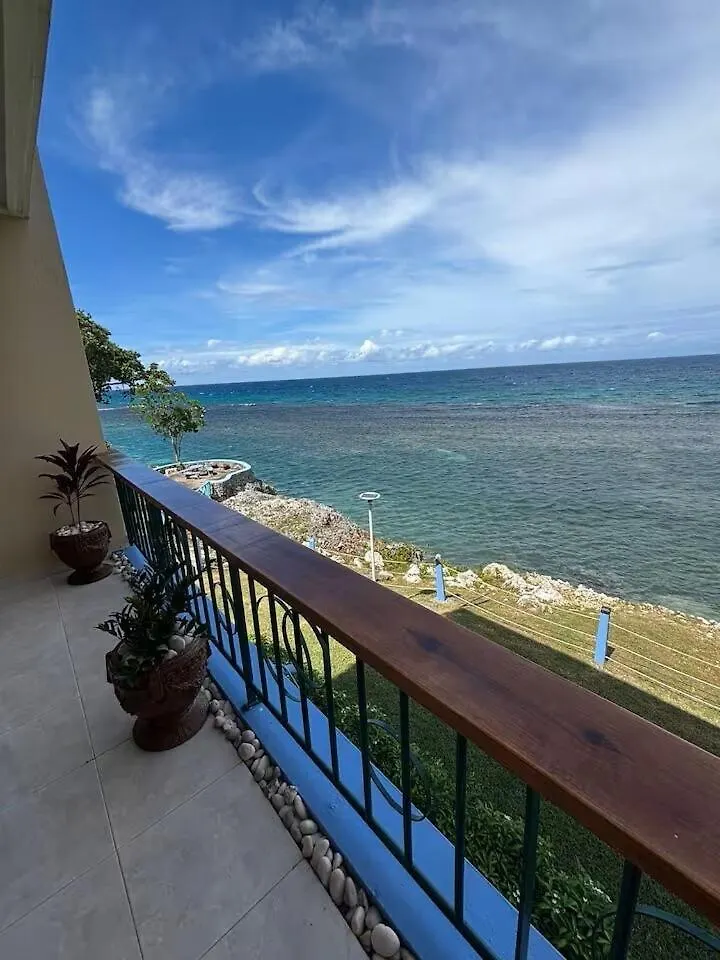 Apartment Seaside Serenity Deluxe Ocho Rios